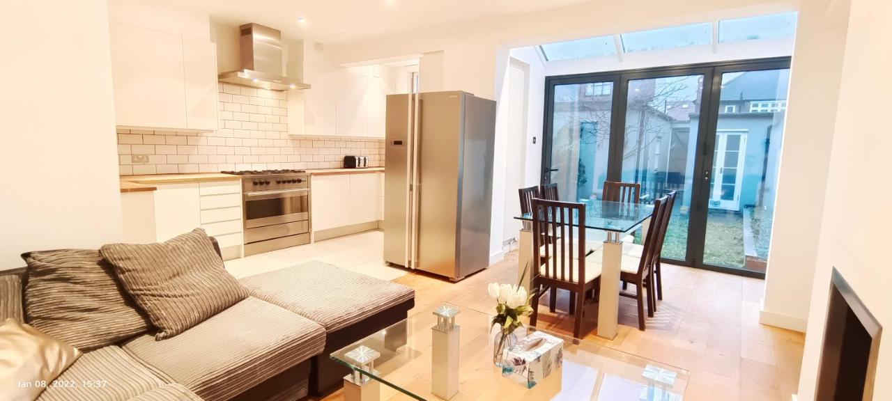 Park View Garden Villa Londra Exterior foto